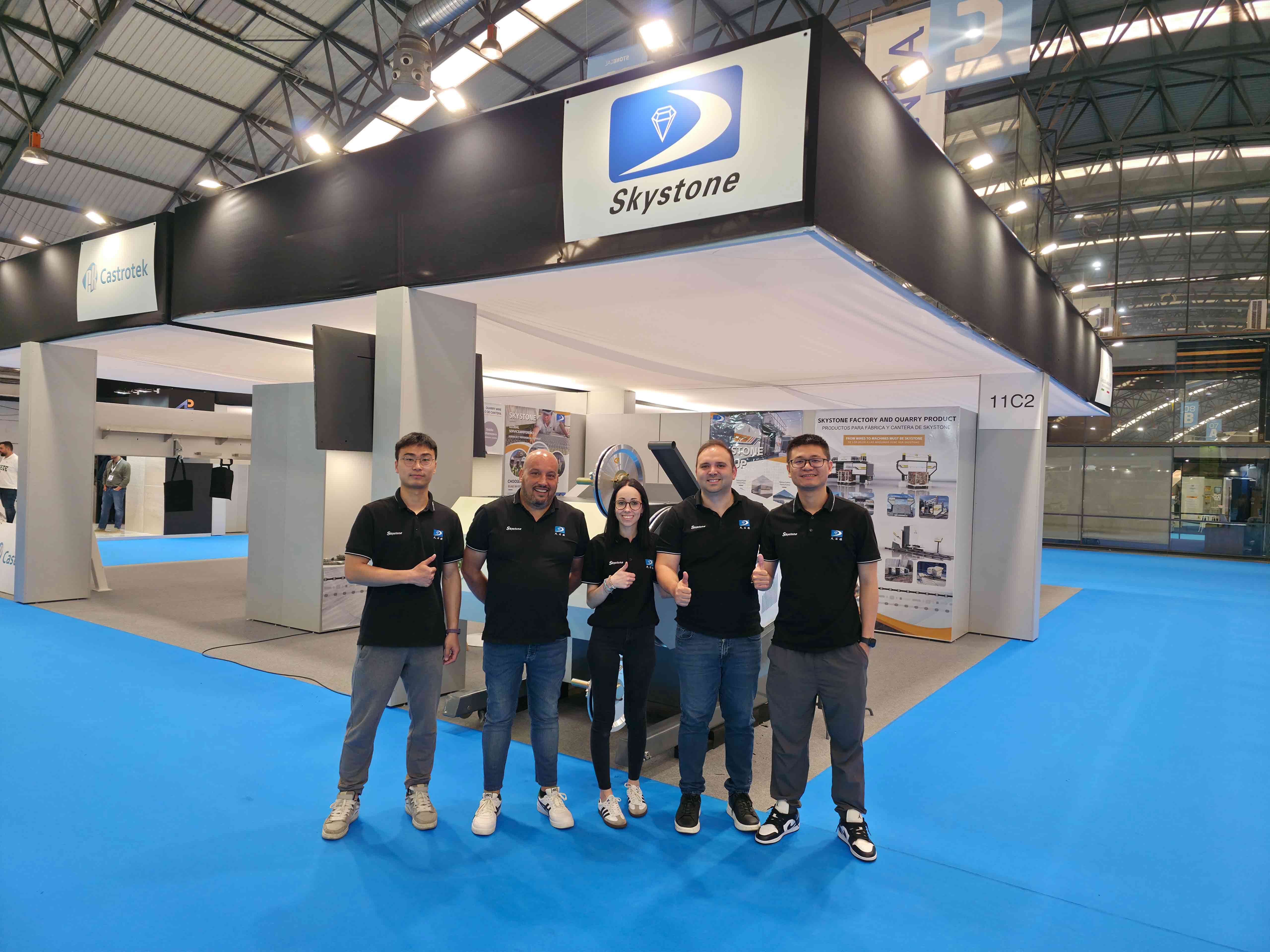 Skystone Spain service team