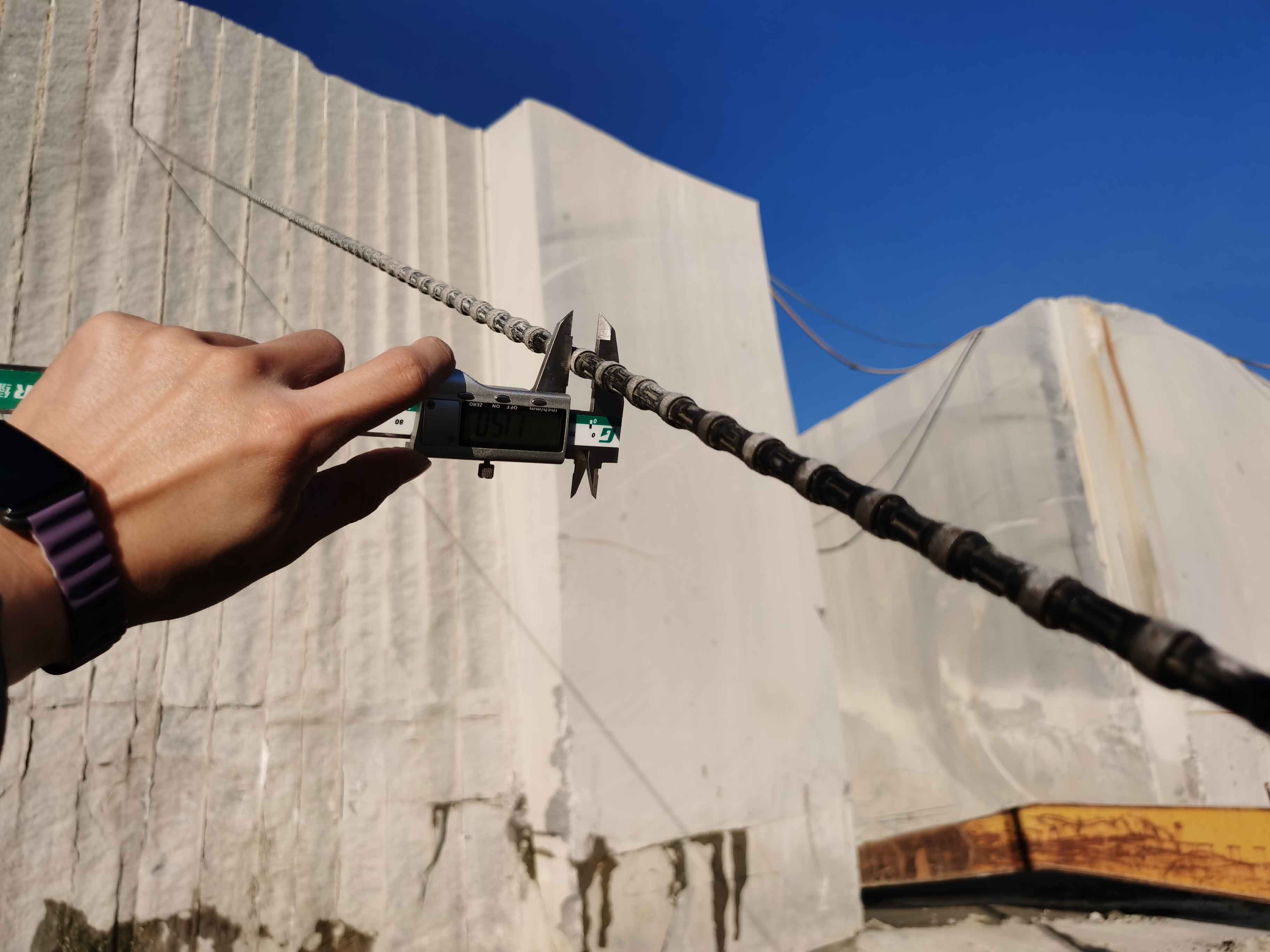 quarry wire